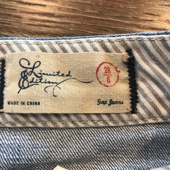 🍁50% Off Sale 🍁 Gap Jean Skirt - Picture 9 of 9